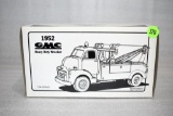 1st Gear 1952 GMC Heavy Duty Wrecker, 1/34th, in box