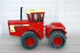 Ertl International 4366 4WD Tractor, 1/32nd scale