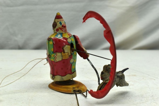 1940's Key Windup Clown with Jumping Dog, works good, 5"x6"