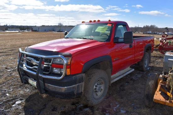 2006 Chevy Silverado 3500, 4x4, Auto, 6.0L Gas