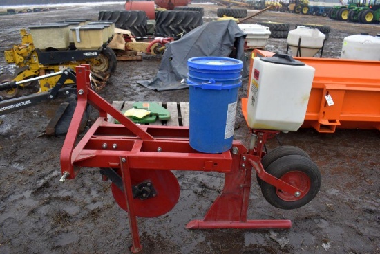 Elston GA-400 3pt. Poison Machine, Ground Driven,l
