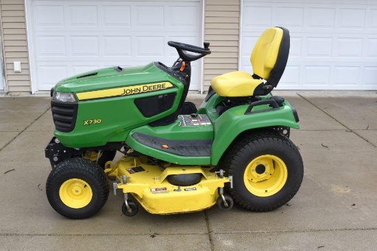 John Deere X730 Garden Tractor, 54