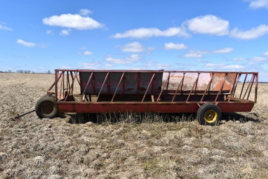 Feeder Wagon, Silage Insert, Tri-Cycle Front, Single Axle