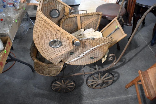 Wicker Baby Bugger