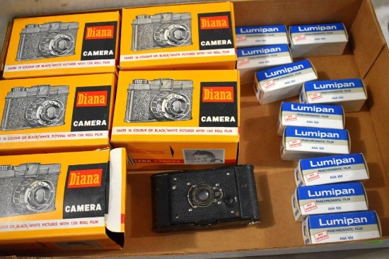 Diana Cameras, Lumipan Film, Eastman Camera