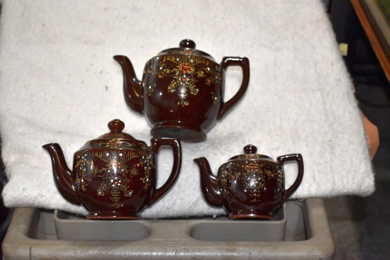 (3) Porcelain Tea Pots