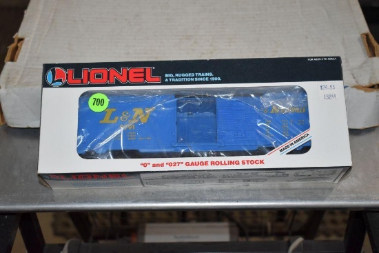 Lionel Louisville & Nashville Boxcar
