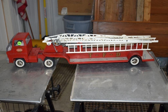 1960's Tonka TFD Ladder Truck, Vintage Pressed Steel, Turbine Windshield