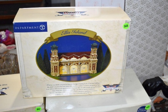 Department 56 Ellis Island With Original Box