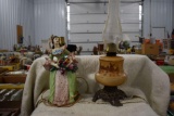 Kerosene lamp with Metal Base and Ceramic Lady Lamp
