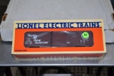 Lionel Atlantic Coast Line Single-Door Boxcar