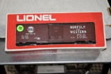 Lionel N & W Box Car