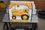 Ertl IH 660 Industrial 1/16 Scale W/Box