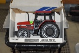 Ertl Case IH 5250 Maxum 1/16 Scale W/Box