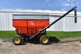 Nu-Bilt 220 Bushel Gravity Flow Wagon With KillBros 215 Hydraulic Auger, JD 1065A Running Gear