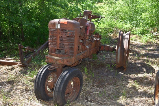 Farmall Super H Parts Tractor, 1 Set Of Wheel Weigths, Missing Some Parts