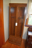 6 gun gun safe, glass front doors, storage in bottom, 24