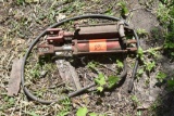 (2) Hydraulic Cylinders