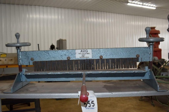 AVG Manufacturing 22" Finger Brake
