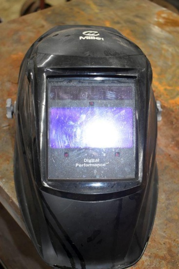 Miller Self Darkening Welding helmet with original Box