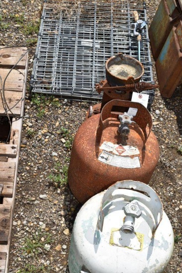 (2) Propane Tanks, Collapsible Kennel, Vintage Fishing Pole, Vintage Portable Oil Burner