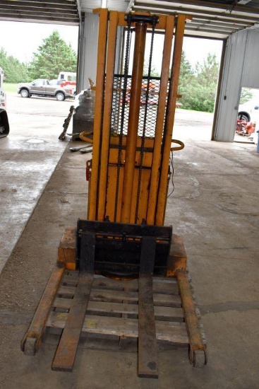 Rol-Lift Electric Fork Lift, 1500 Lb Cap