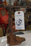 Bench Top Pipe Vise