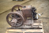 McCormick Model M, 1 1/2 HP, 650 Speed, SN 7204, Engine NOT free, parts