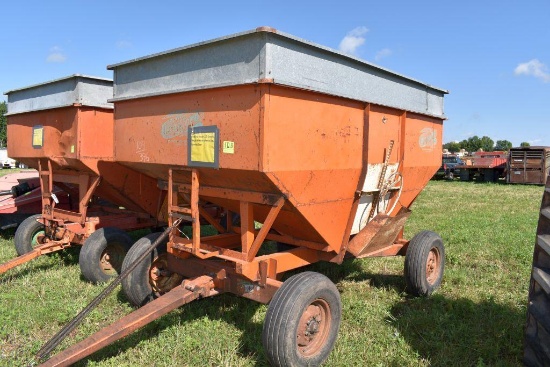 Bradford Model 225 Gravity Wagon With Bradford 8 r