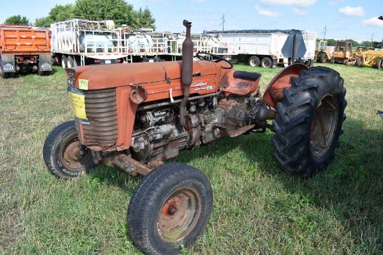 Massey Ferguson 65 Diesel Tractor, WF, Fenders