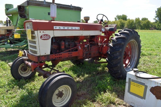 Farmall 560 Gas Tractor, WF, 3754 Original Hours
