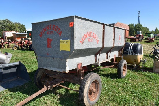 Minnesota Flair Box With Hoist On Running Gear