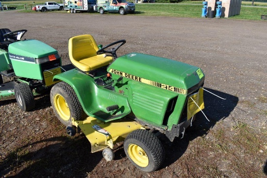 John Deere Model 214 Garden Tractor, Hydro Lift ak