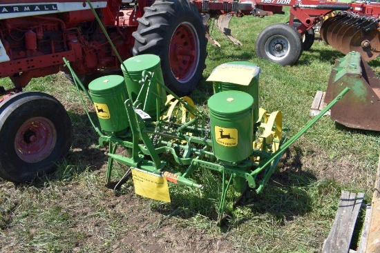 John Deere 2 Row 36" Planter, Repainted