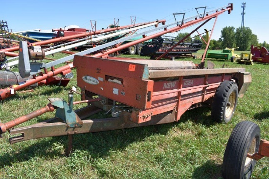 New Idea 213 Single Axle Manure Spreader, 540PTO,