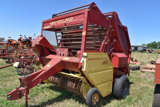 New Holland 851 Roller Bar Round Baler, Auto-Wrap