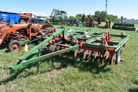 Glencoe Soil Saver Chisel Plow, 7 Shank, 12', Fro
