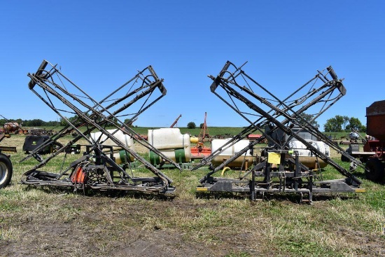 (2) L&D 3pt. 60' X-Fold Booms, With Raven Monitor