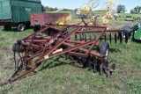 International 37 14' Disc, 2 Wheel Transport,