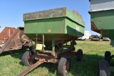 Husky 165 Bushel Gravity Wagon With Gehl Running r