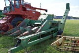 John Deere 300 Corn Picker with John Deere 343