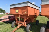 J & M Model 225 Gravity Wagon With MN 7 Ton Runnir