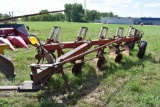 International 710 Plow, 5x18's, Coulters