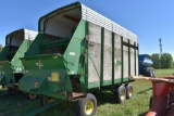 Badger 18' Model BN950 Forage Box, Tandem Axle