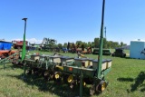 John Deere 7100 Planter, 6 Row 30