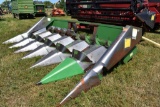 John Deere 643 Corn Head, 6 Row 30