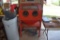 Sand blasting cabinet with gloves and gun