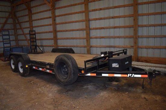 2013 PJ trailer, bumper pull, 20'x84" inside wheel wells, ramp with extra middle, 9000 pound