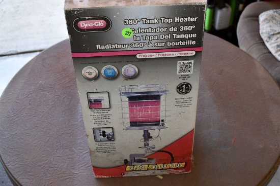 Dyna-Glo 360 degree top tank heater, Brand new still in box