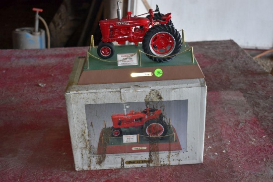 Spec Cast McCormick Farmall M Comemerative Toy Display, Very Detailed, With Box, Box Has